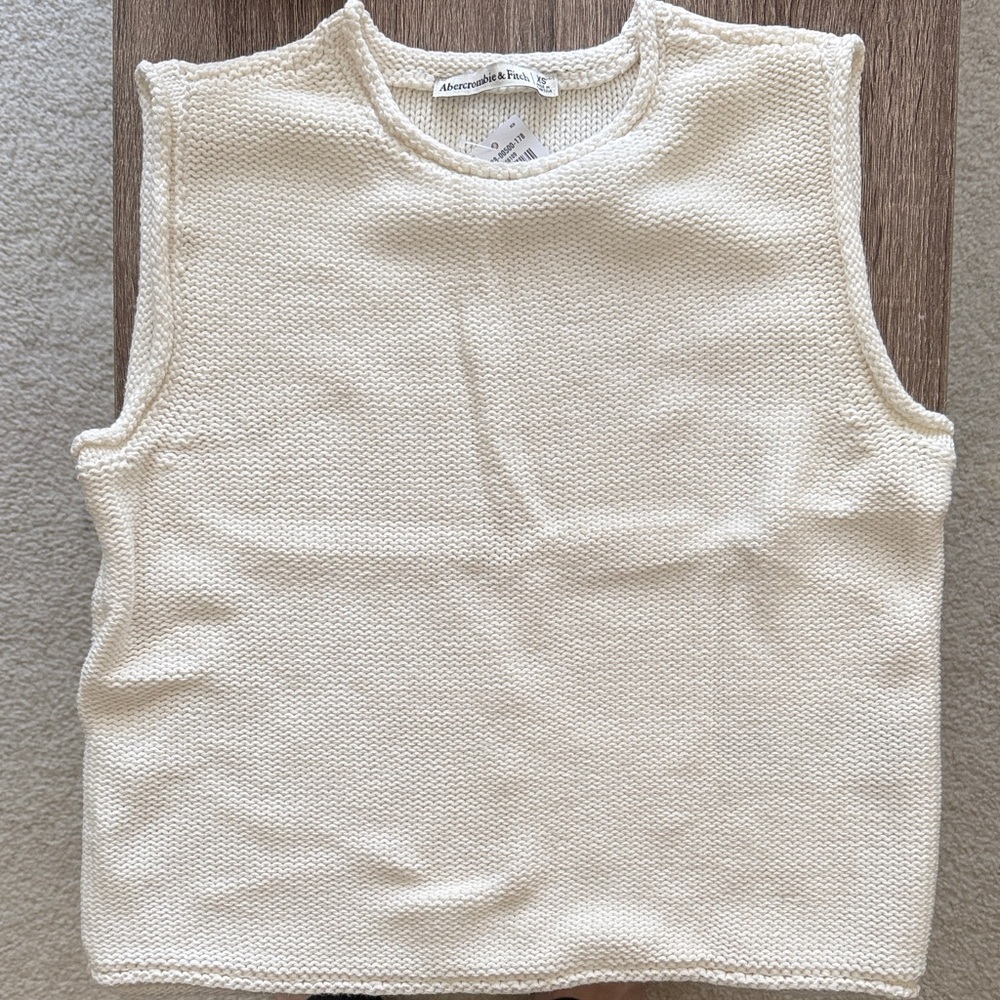 Abercrombie & Fitch Rollneck Sweater Shell Top in Cream, 100% Cotton